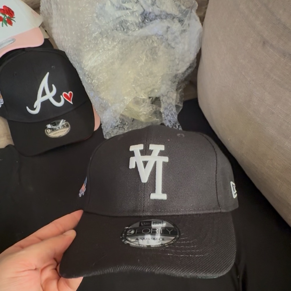 New Era Black and White VT Cap